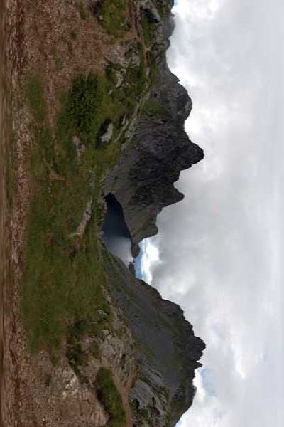 crozet lake in 360°, massif de belledonne in isère in the alps