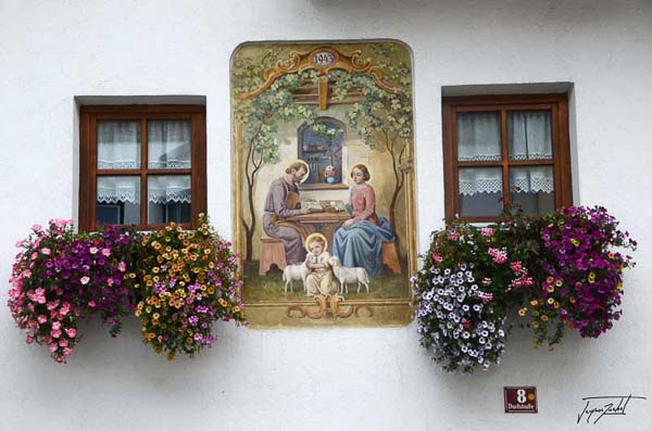 Innsbruck, façade peinte et fleurie