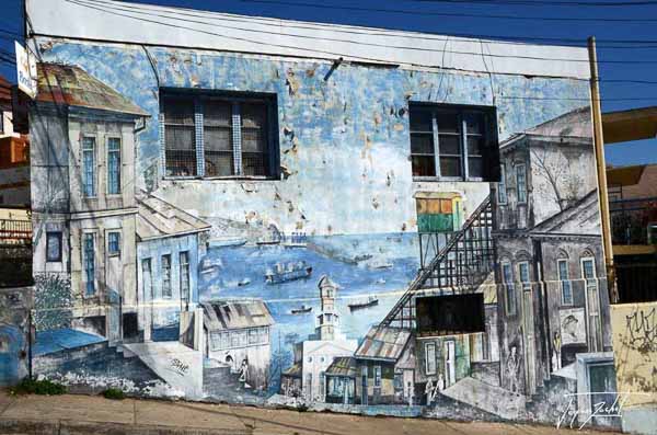 Photo du Chili, peintures murales à Valparaiso