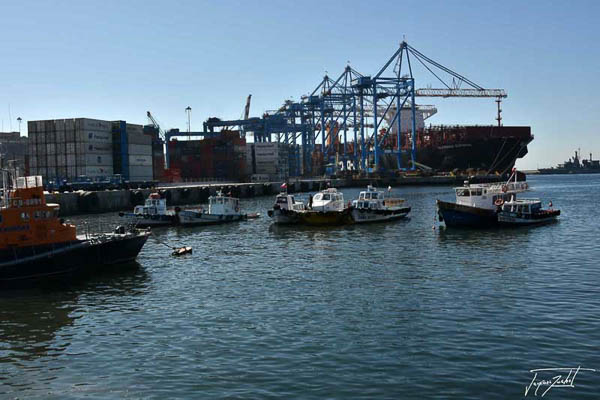 Photo du Chili, le port de Valparaiso