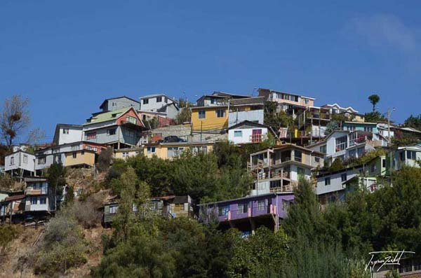 Photo du Chili, maisons sur les hauteurs de valparaiso