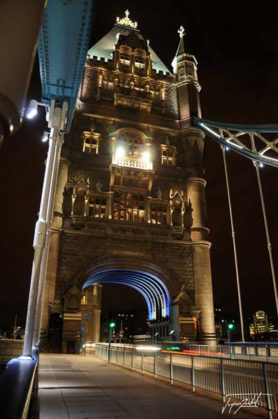 londres, tower bridge de nuit