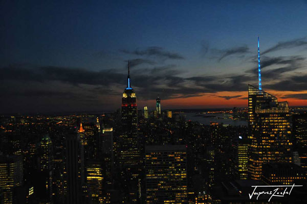 Manhattan at New-York by night