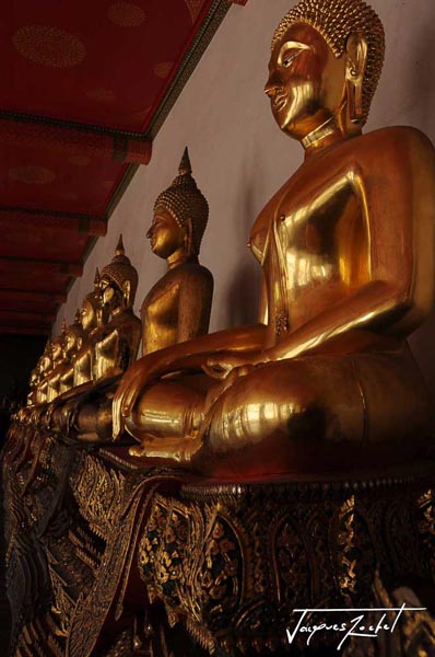 Temple of Wat Pho in Bangkok, travel to Thailand