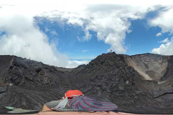panorama 360°, sommet  du Piton De La Fournaise à La Réunion