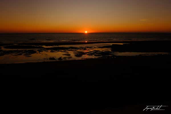 photographie de l'océan Atlantique, couché de soleil 