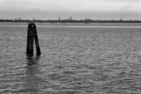 Lagune de Venise en noir et blanc